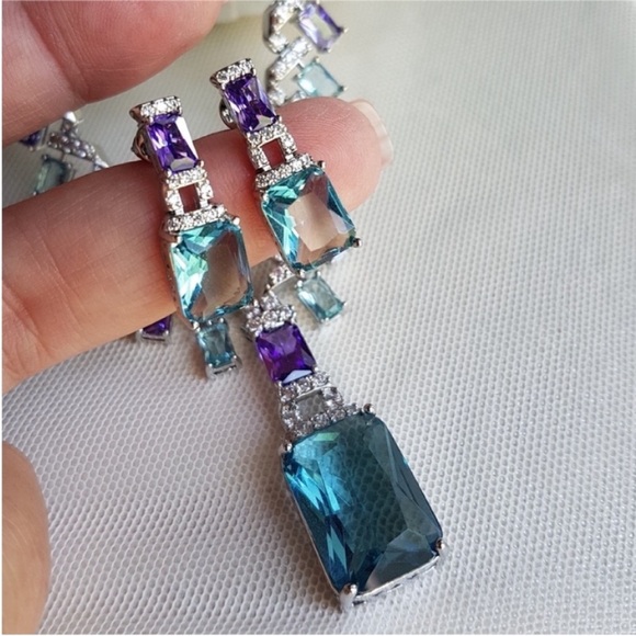 Swarovski Purple and Blue Crystal Earrings - Picture 5 of 8